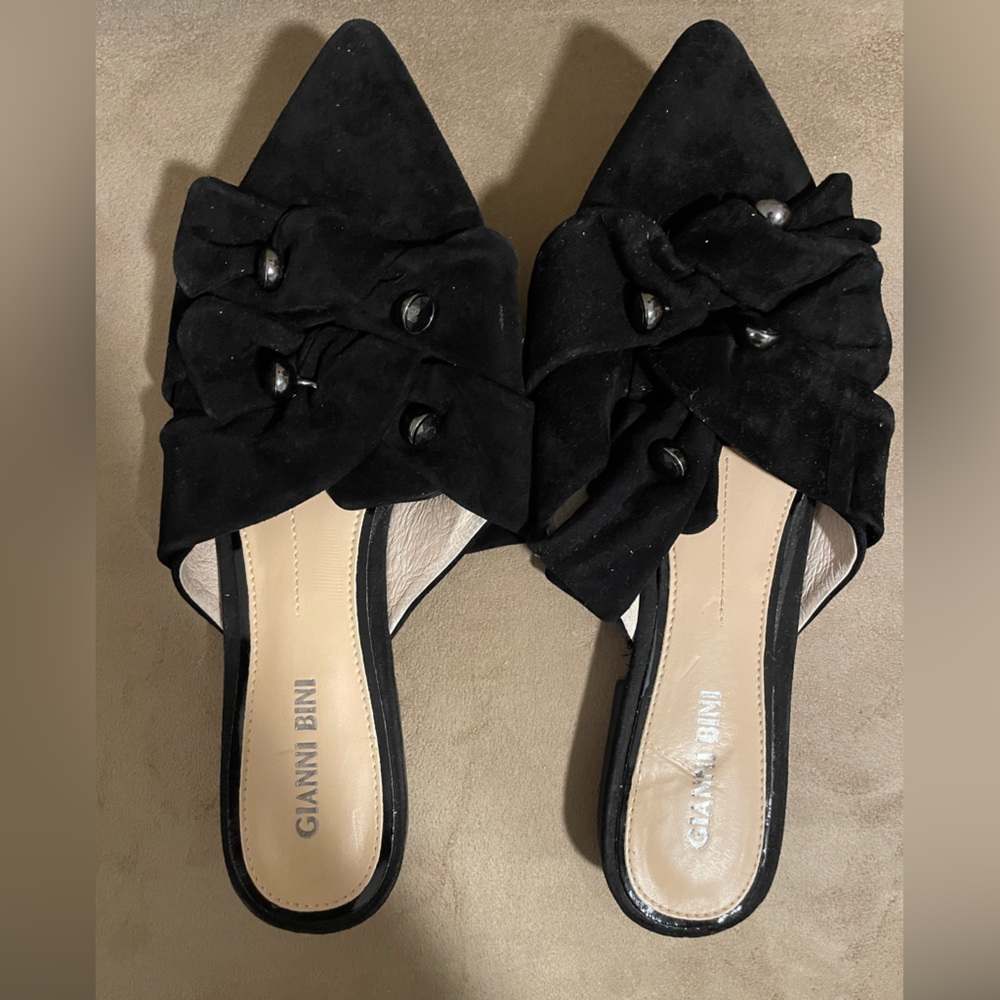 Women’s Gianni Bini Slides - Size 8